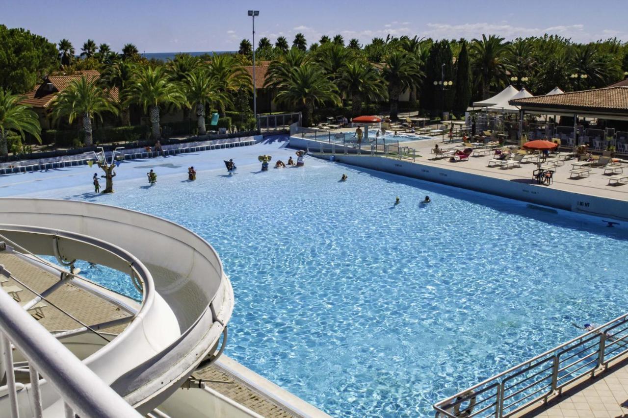 Villaggio Lido D'Abruzzo Roseto Degli Abruzzi Exteriör bild