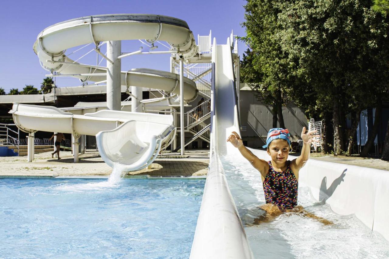Villaggio Lido D'Abruzzo Roseto Degli Abruzzi Exteriör bild